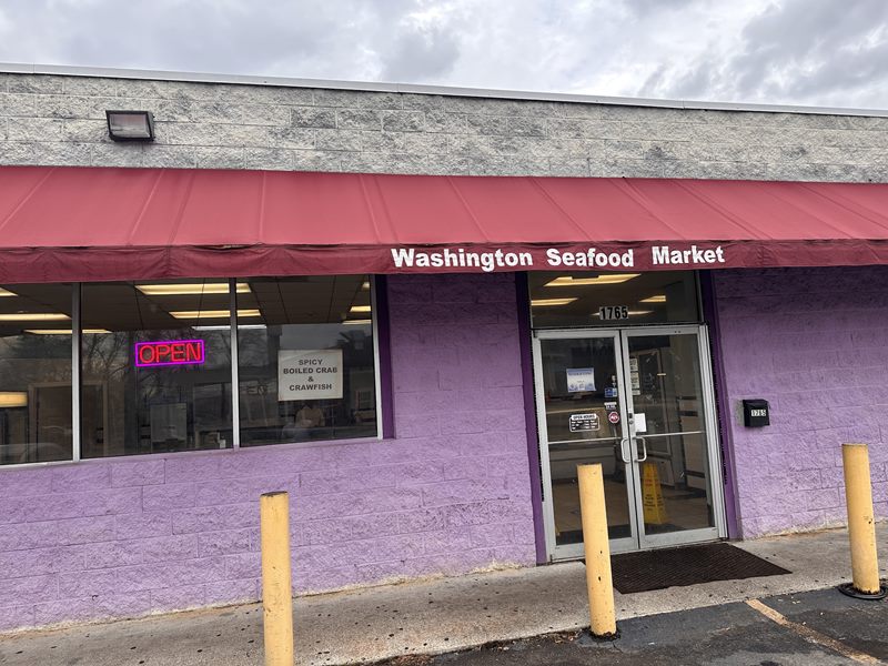 Washington Seafood Market exterior
